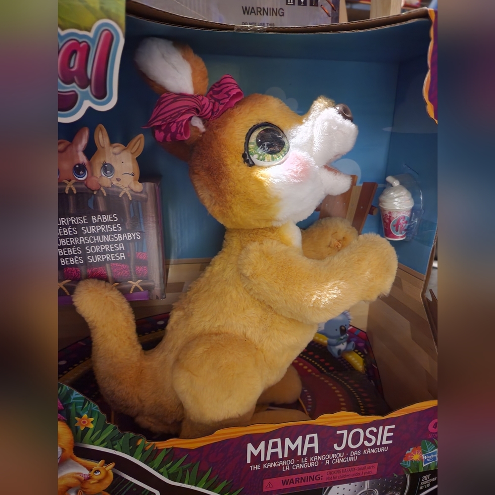 FurReal Mama Josie the Kangaroo